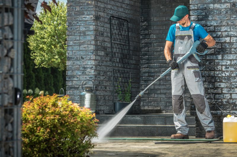 Townhouse Patio Cleaning